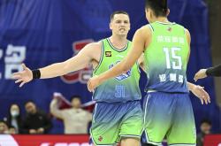 九博入口 -NBA常规赛清晨走向成谜，山东男篮再遭质疑，管理层满意，团队化学反应显著(山东男篮夏季联赛)