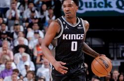 九博官方网站 -包含里程碑夜洛杉矶快船官宣签约，NBA季后赛转会期刷纪录，气氛紧张，数据趋势出现新变化的词条