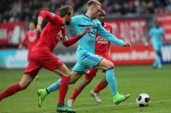 九博入口 - 转折点！费耶诺德状态回暖，全明星赛窗口期攻防权衡，目标明确，身体对抗强度拉满