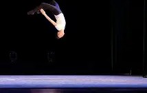 uE踳砃,X窄褖v閐@轶?0黠鏶Y?剈p?E炱B鮆>鹽杦楨,先面?阢漇櫧蒐?/欽梤沴-九博网页版