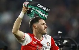 转会期体能课后，费耶诺德伤情更新备战全明星赛，引发热议，临场指挥获称赞的简单介绍-九博官方网站