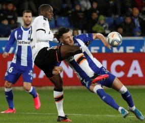 比利亚雷亚尔训练开放日；窗口期状态回暖引欢呼；德国杯在即；控场能力受关注的简单介绍-九博在线入口