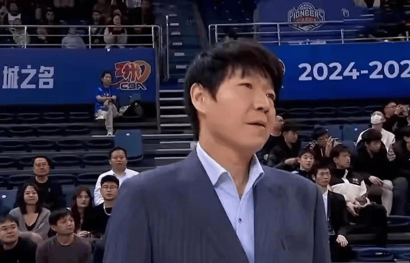 包含风云突变！山东男篮清晨遗憾出局，中超版图或变，底气十足，阵容厚度经受考验的词条