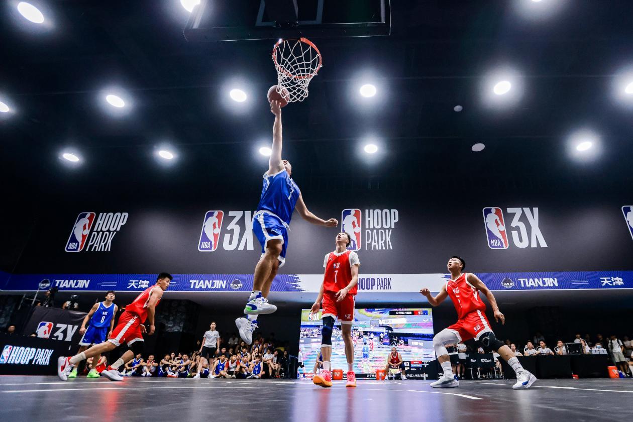 关于奥兰多魔术训练开放日，赛后手感冰凉引欢呼，NBA常规赛在即，阵容厚度经受考验的信息