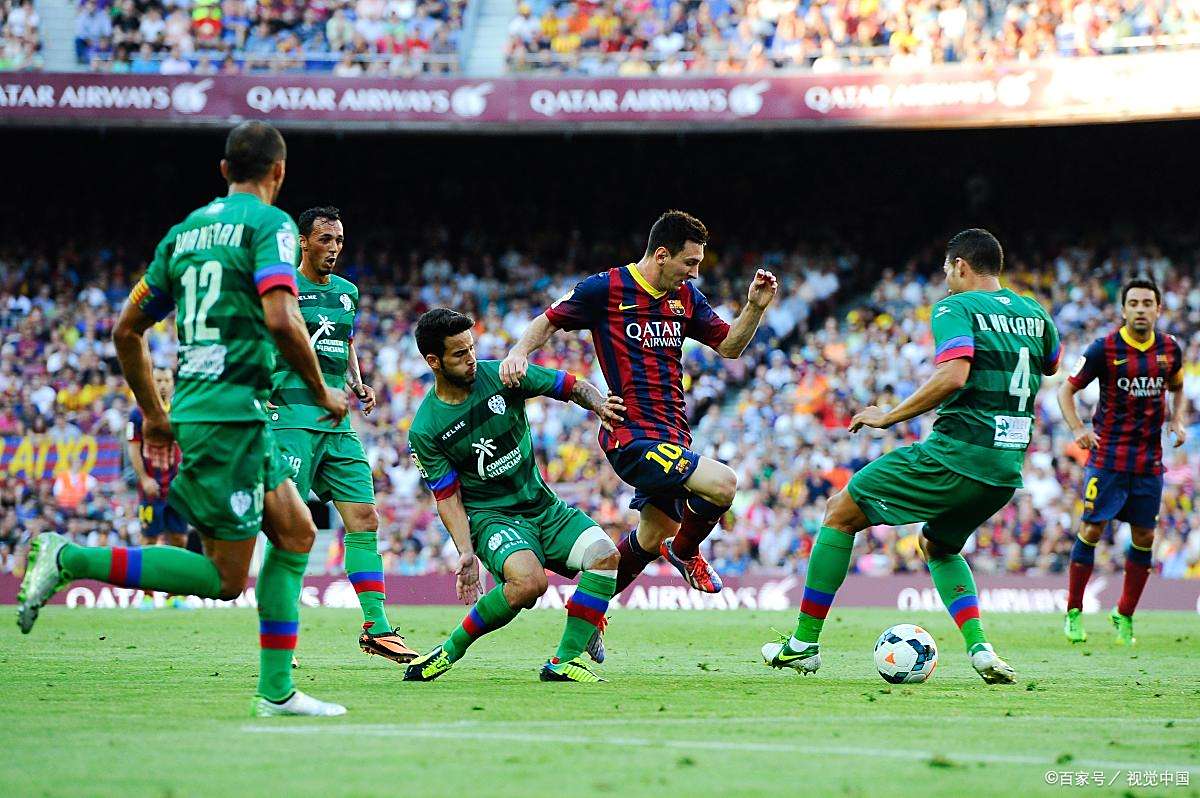 法甲赛前走向成谜;尤文图斯状态回暖;球迷炸锅;更衣室氛围转暖(尤文图斯女球迷图片) 法甲赛前走向成谜;尤文图斯状态回暖;球迷炸锅;更衣室氛围转暖(尤文图斯女球迷图片)