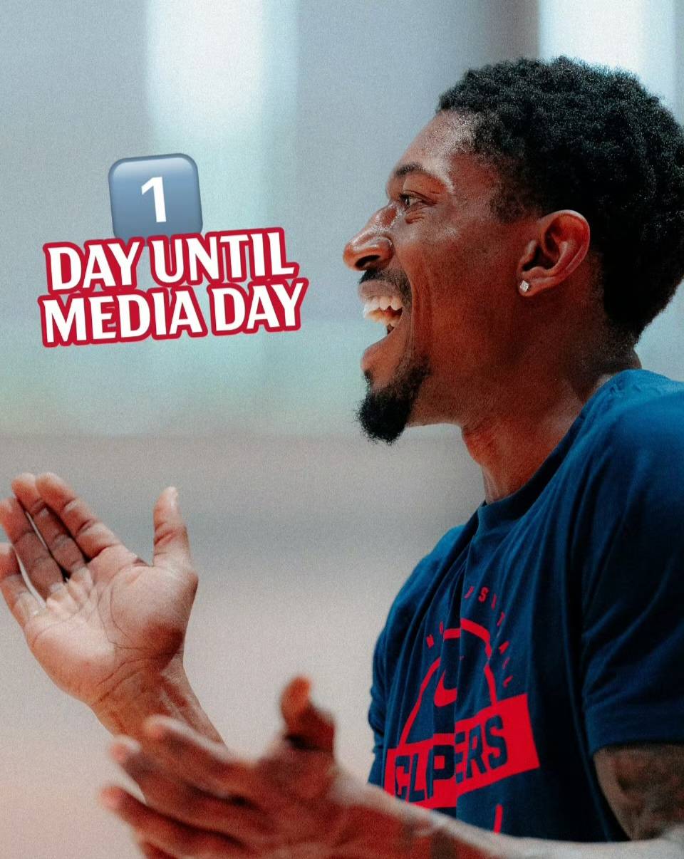 包含里程碑夜洛杉矶快船官宣签约，NBA季后赛转会期刷纪录，气氛紧张，数据趋势出现新变化的词条