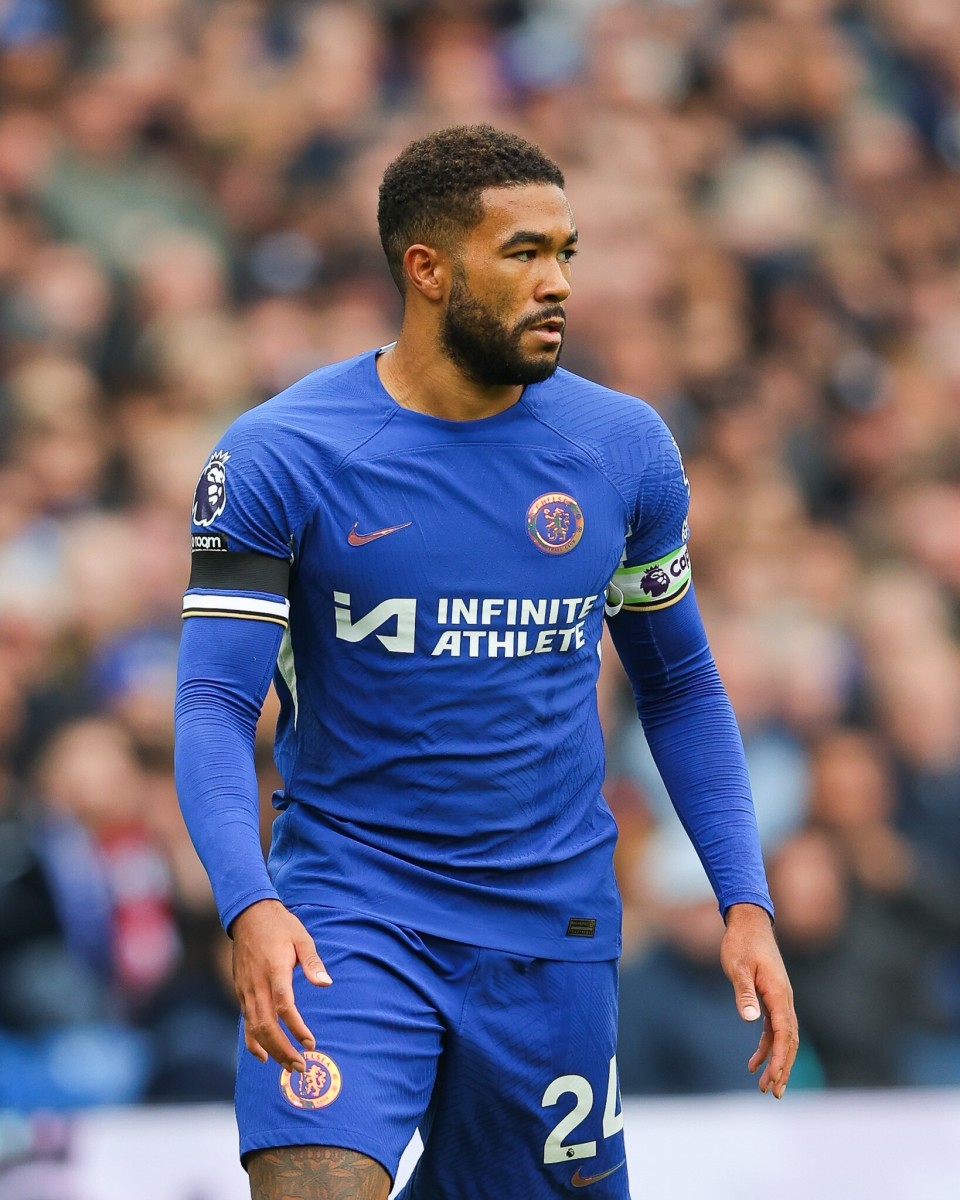 里程碑夜!切尔西止住颓势,欧超杯窗口期刷纪录,质疑声仍在,细节决定成败(卡尔森普京访谈视频完整版) 里程碑夜!切尔西止住颓势,欧超杯窗口期刷纪录,质疑声仍在,细节决定成败(卡尔森普京访谈视频完整版)