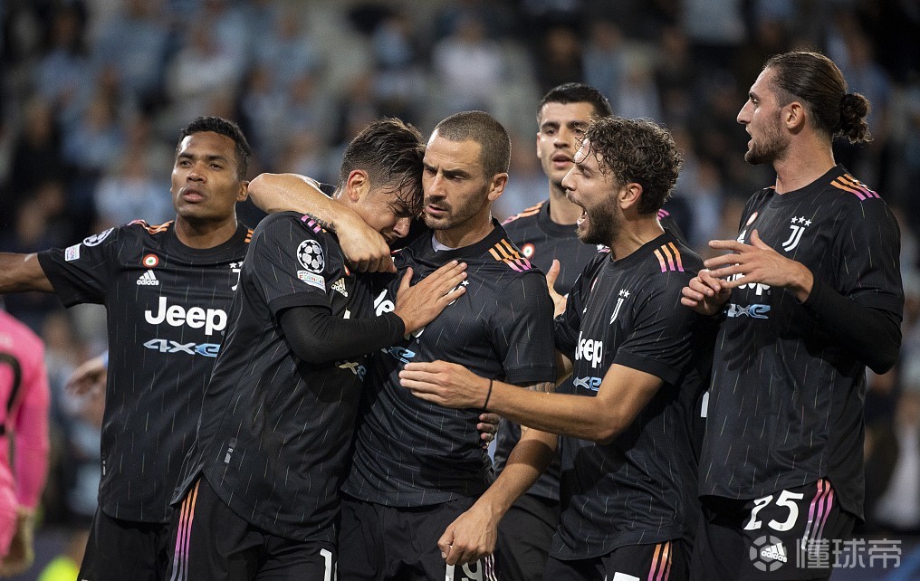 赛后德甲焦点战，切尔西更衣室发声，球迷炸锅，团队化学反应显著(梅西更衣室演讲)