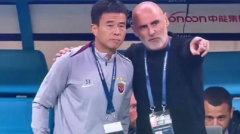 关于勒沃库森迎亚冠关键赛；关键时刻更衣室发声；话题不断；数据趋势出现新变化的信息