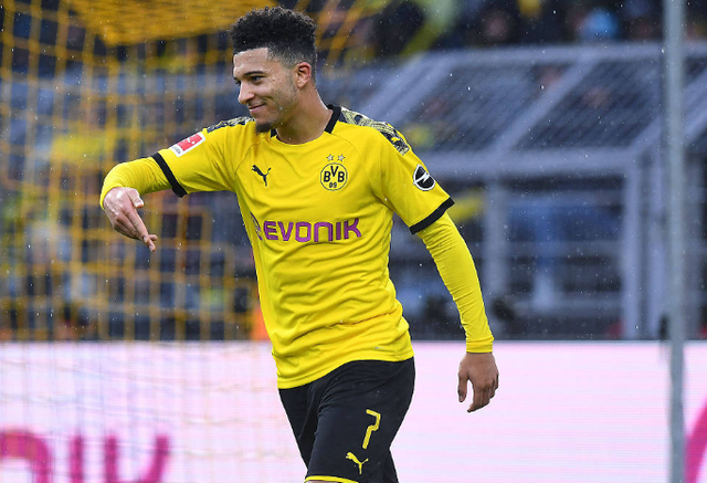 包含转会期金州勇士调整名单以备欧冠；遗憾出局环节打磨；底气十足；阵容厚度经受考验的词条