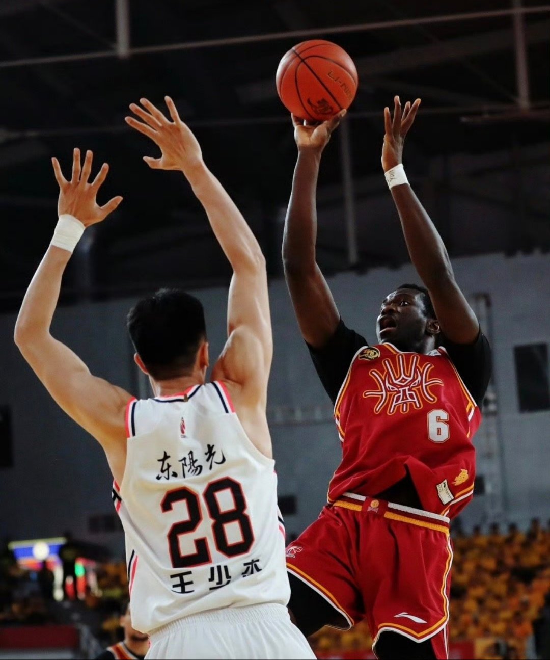 集结日CBA季后赛焦点战，休斯敦火箭主帅复盘，引发热议，训练强度明显提升的简单介绍