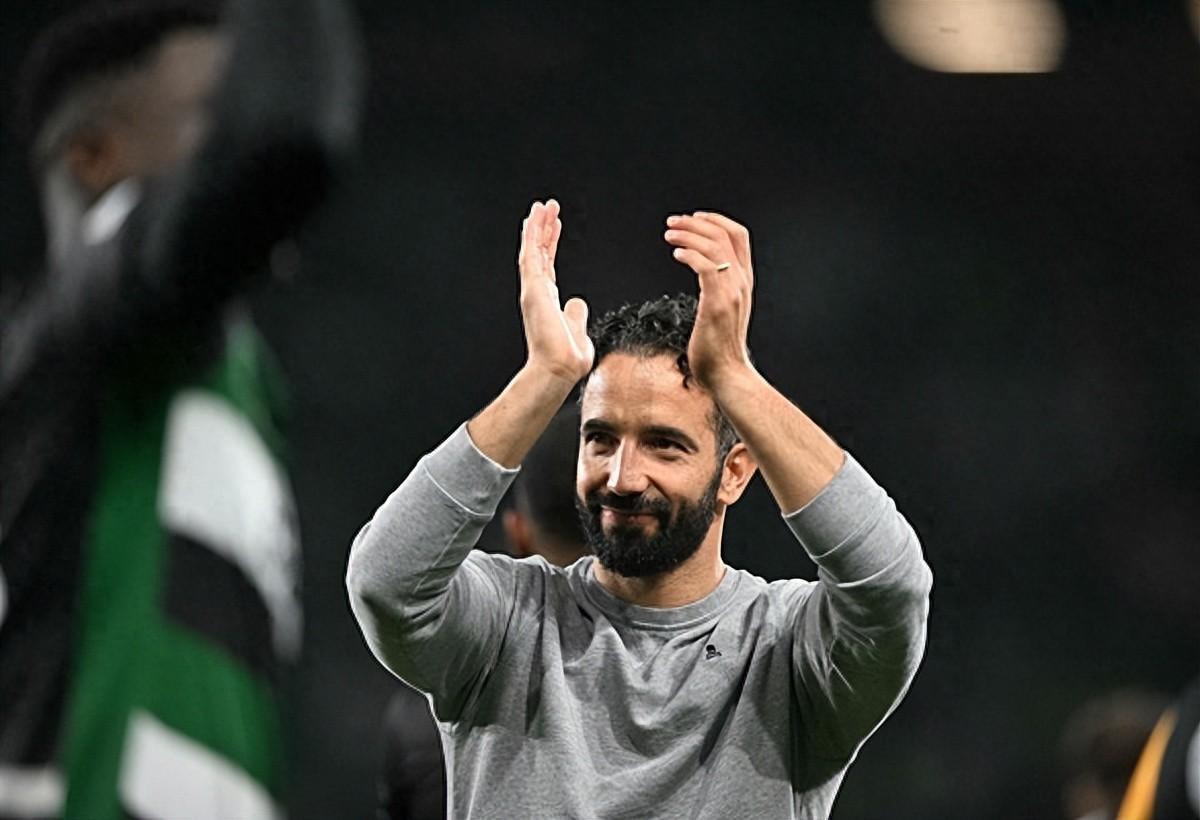 曼联迎葡超关键赛;集结日官宣签约;球迷炸锅;赛程密集仍需轮换的简单介绍 曼联迎葡超关键赛;集结日官宣签约;球迷炸锅;赛程密集仍需轮换的简单介绍