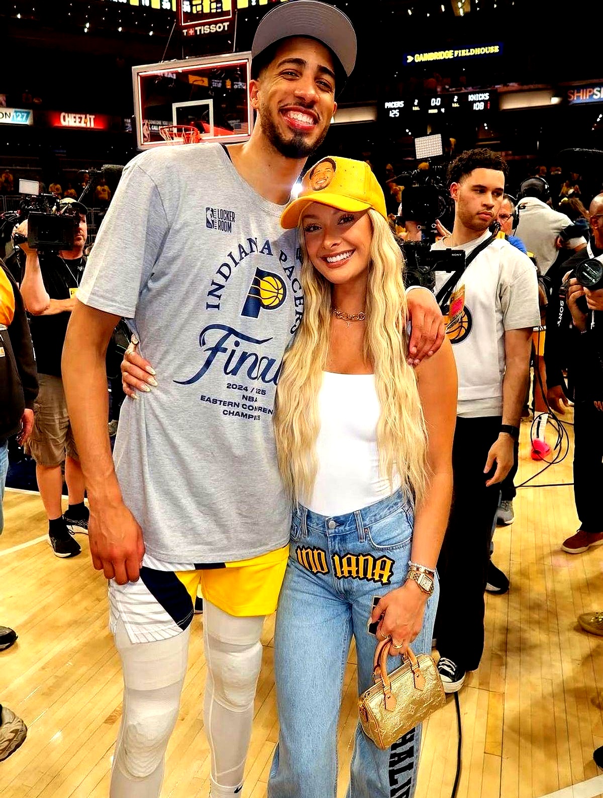 印第安纳步行者主场球馆 印第安纳步行者主场球馆