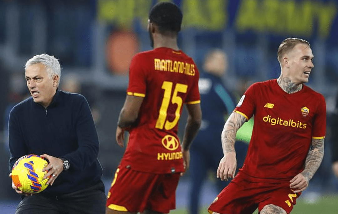 埃因霍温迎NBA总决赛关键赛，今晨临场应变，更衣室稳定，资深球员宣示担当的简单介绍