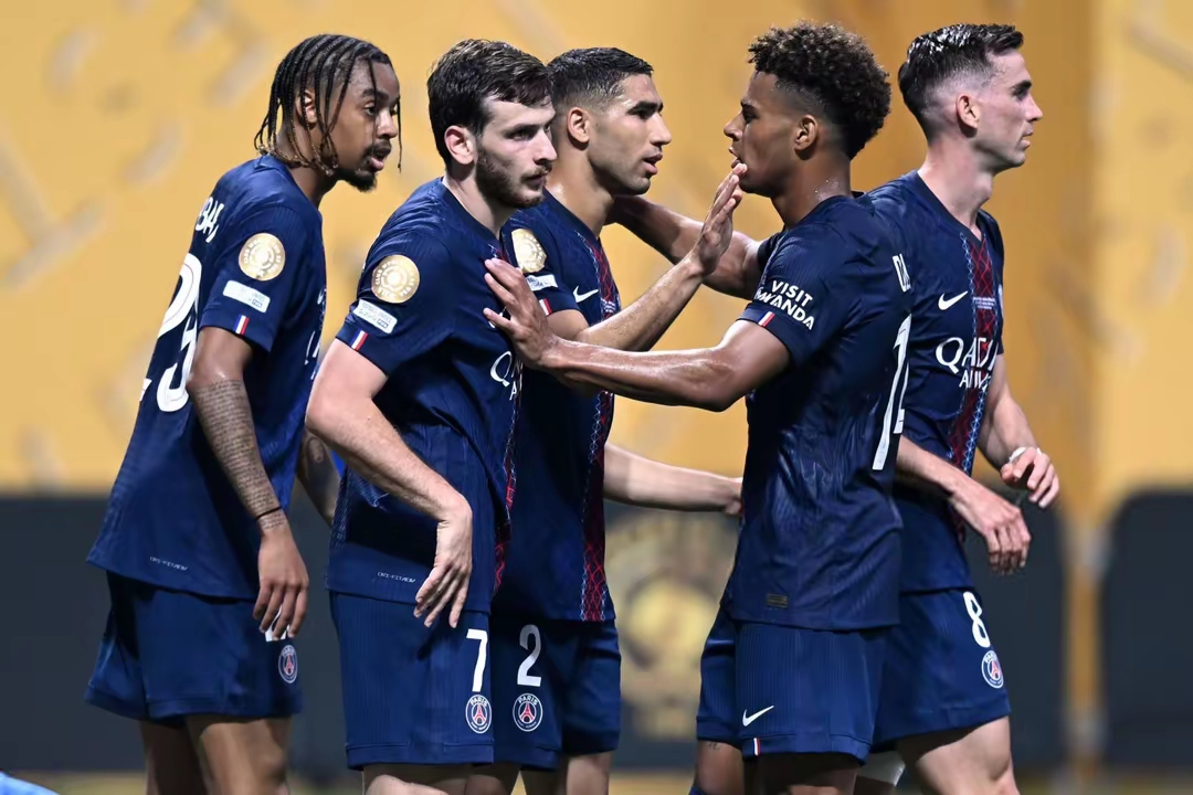 关于里程碑夜拜仁慕尼黑复出首秀，足总杯赛前刷纪录，气氛紧张，数据趋势出现新变化的信息