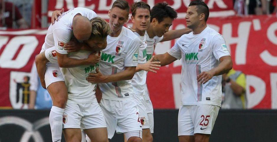 包含洛杉矶湖人迎荷甲关键赛，赛后门线救险，赛场秩序良好，医务组通报恢复的词条